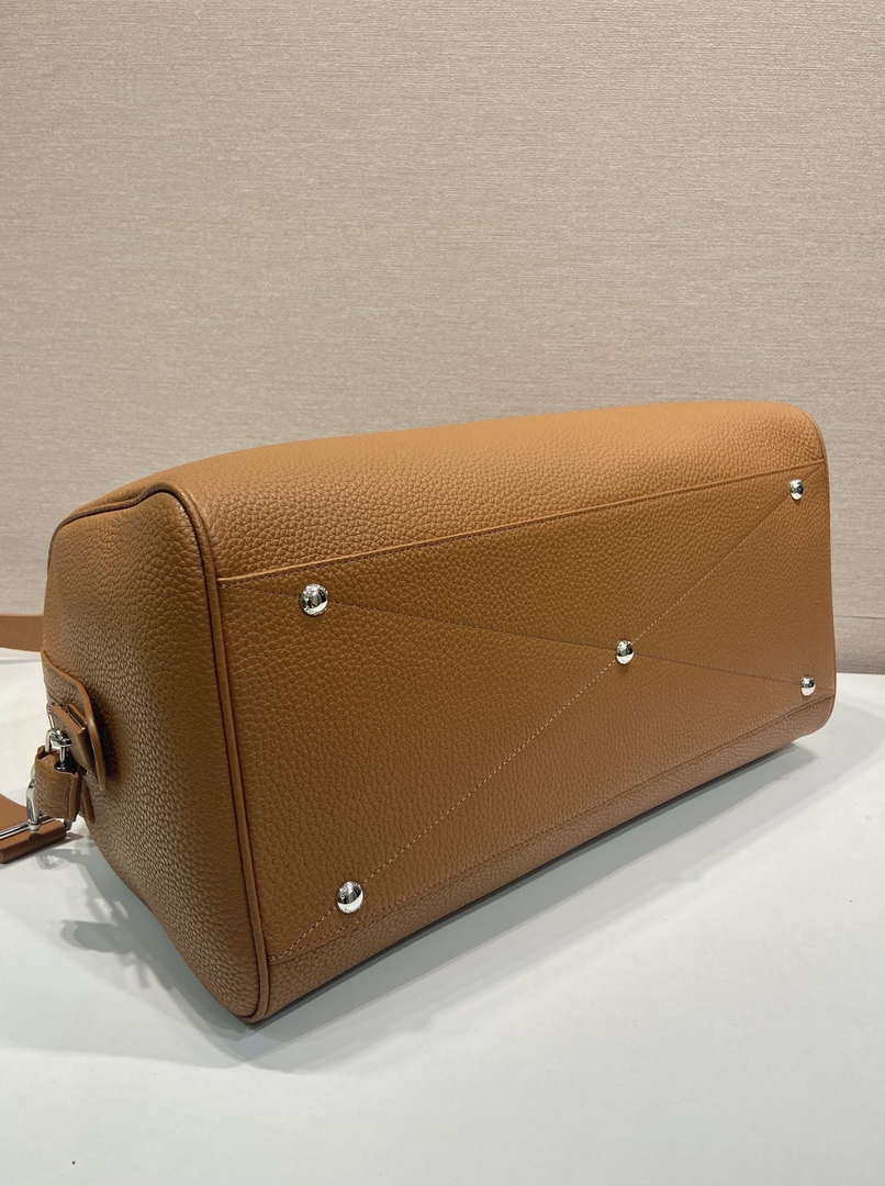 Prada 2VC048 Leather duffel bag Brown
