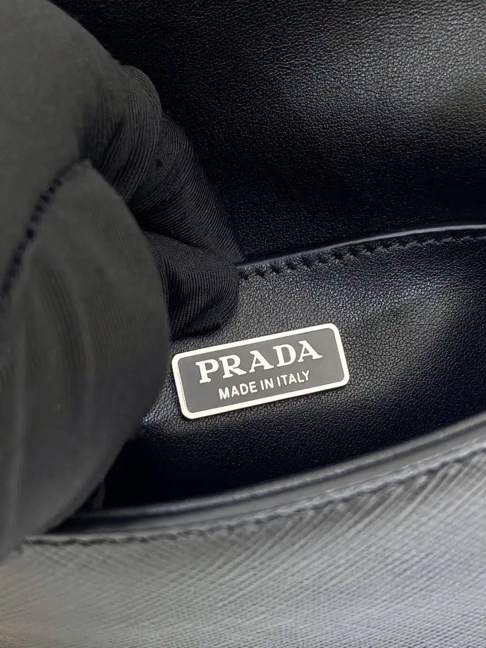 Prada 2VD061 Black Galleria Saffiano leather Mini-bag With Shoulder Strap