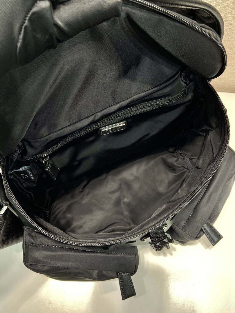 Prada 2VD062 Re-Nylon and leather shoulder bag  Black