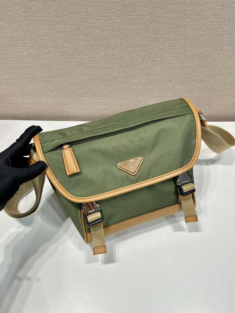 Prada 2VD066 Re-Nylon and Saffiano leather shoulder bag Green