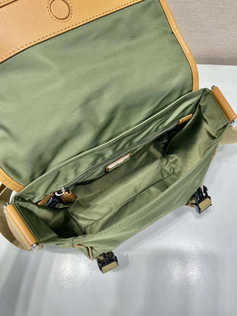 Prada 2VD066 Re-Nylon and Saffiano leather shoulder bag Green