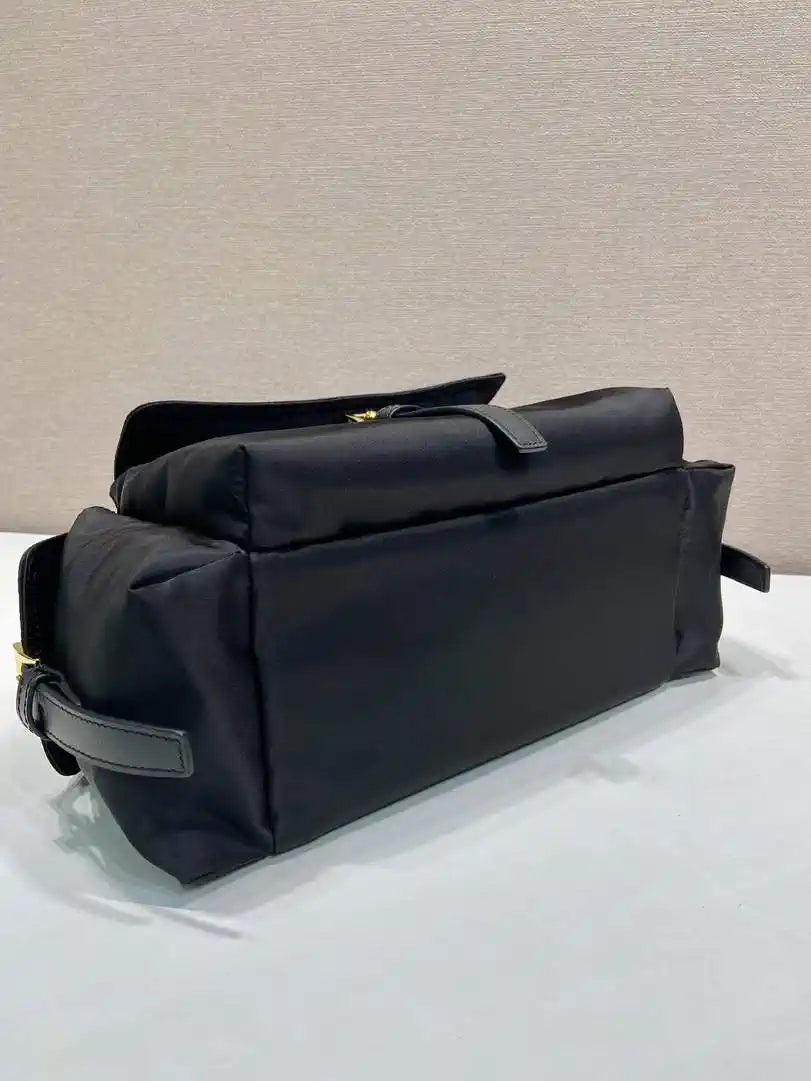 Prada Explore medium Re-Nylon and leather tote bag 1BG596 Black