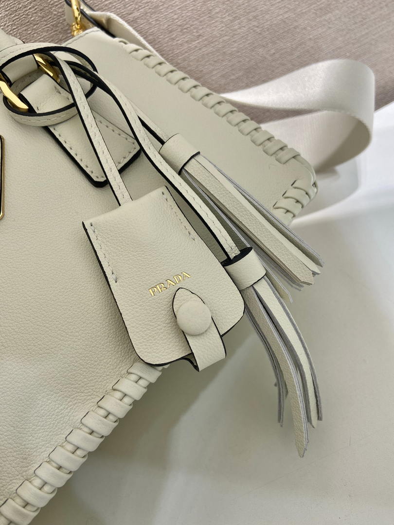 Prada Galleria mini  leather bag 1BA916 White