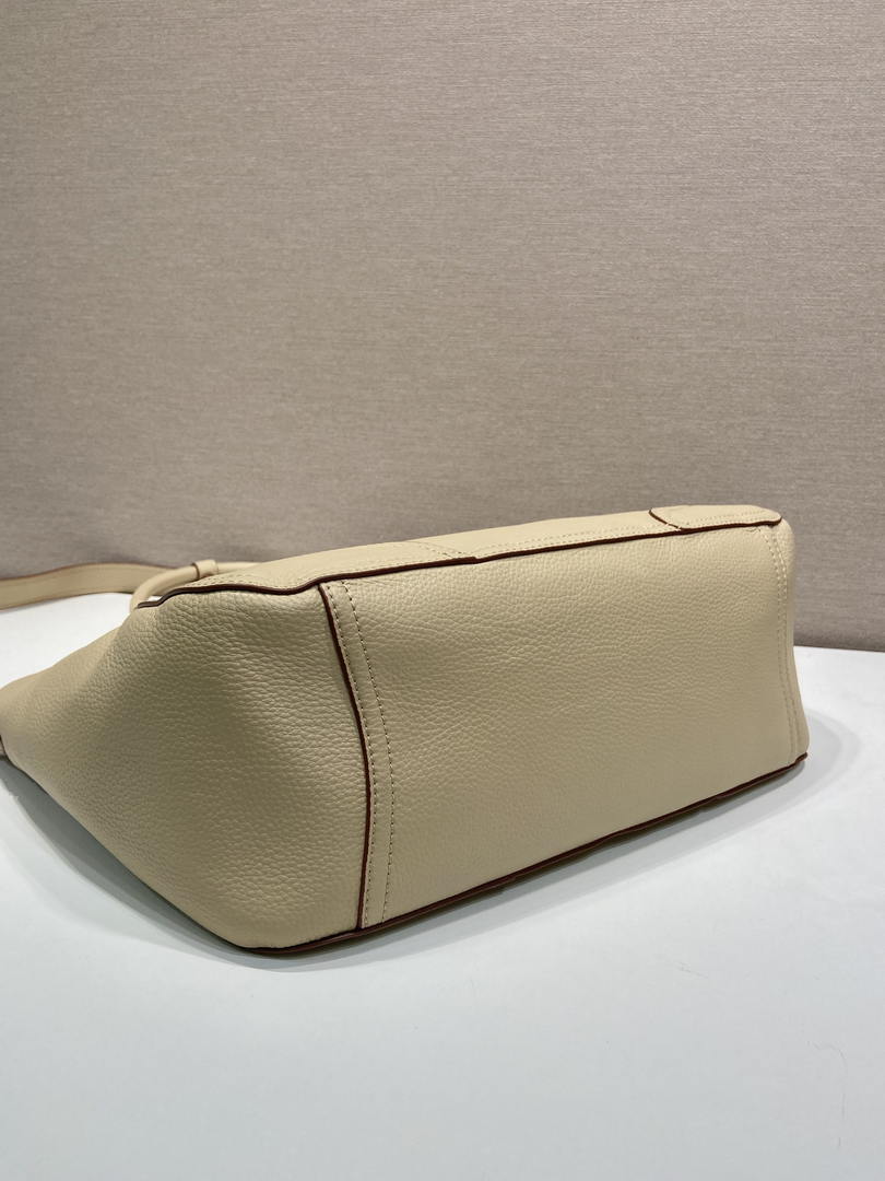 Prada Large leather tote bag 1BG602 Sand Beige