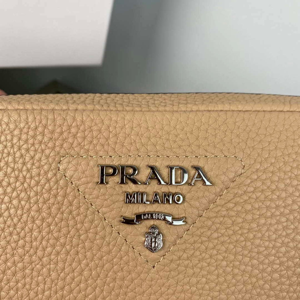 Prada Leather bag with shoulder strap 1BH082 Apricot