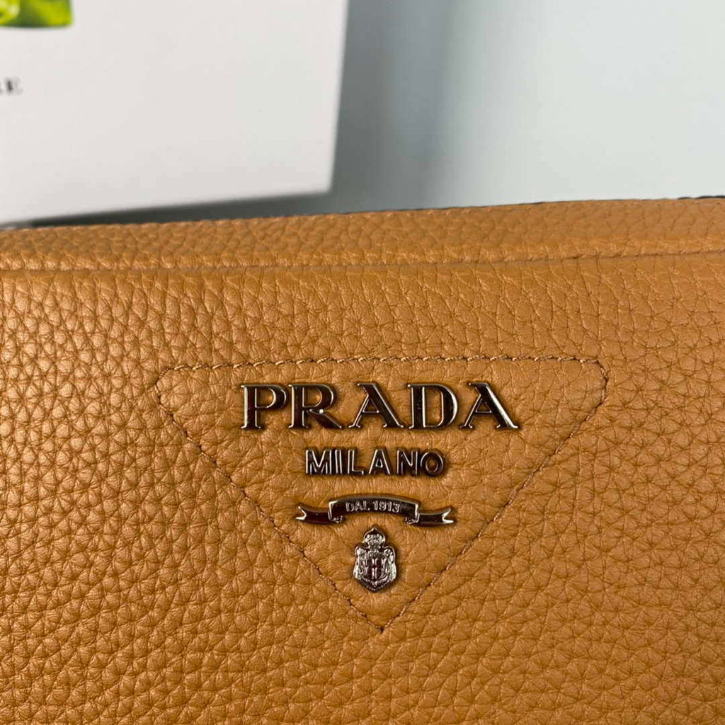 Prada Leather bag with shoulder strap 1BH082 Tan