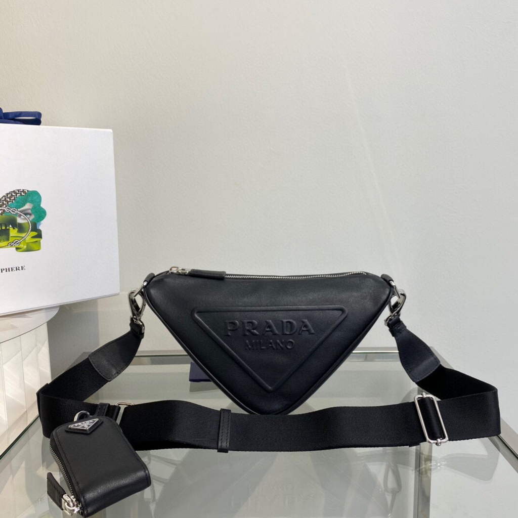 Prada Leather Prada Triangle shoulder bag 1BH190 Black