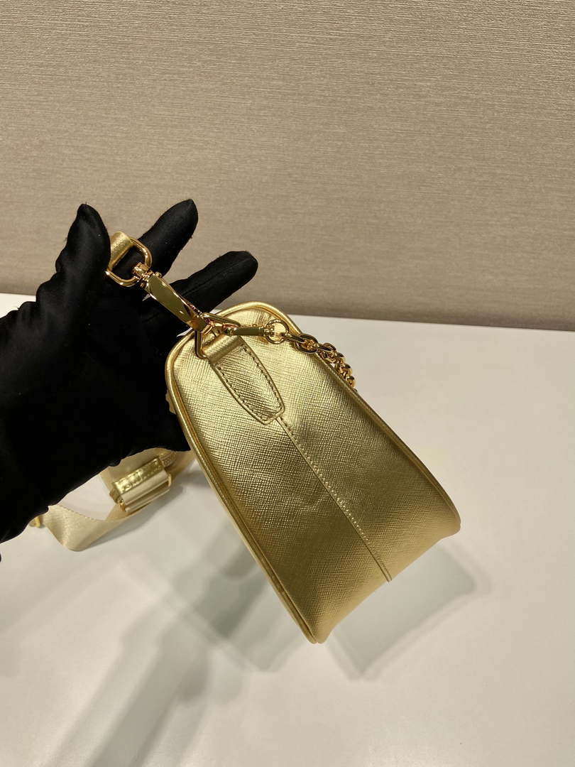 Prada Leather Prada Triangle shoulder bag 1BH190 Gold