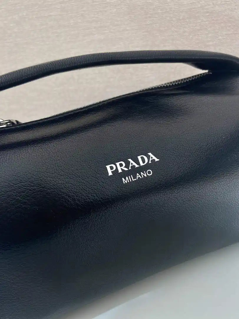 Prada leather shoulder bag 2VH188 Black