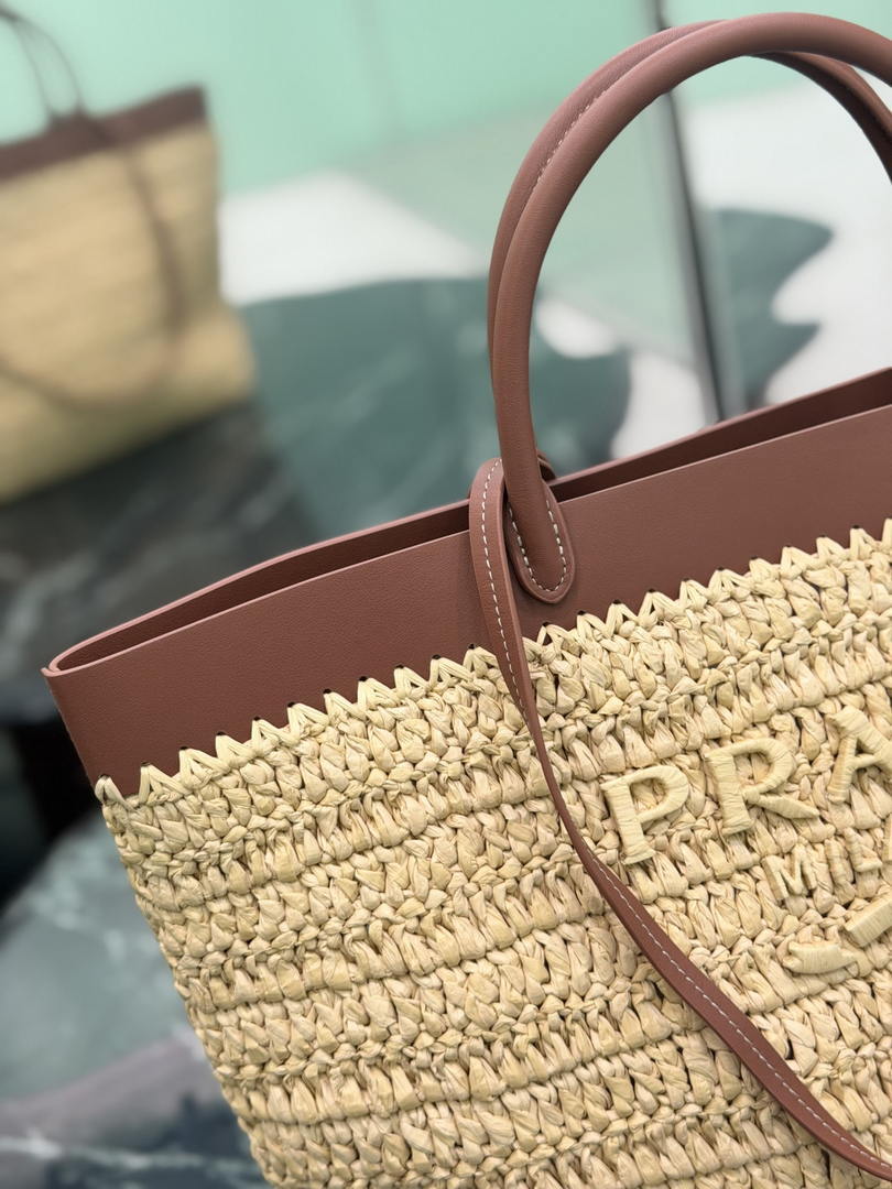 Prada Medium crochet and leather tote bag 1BG499 Brown