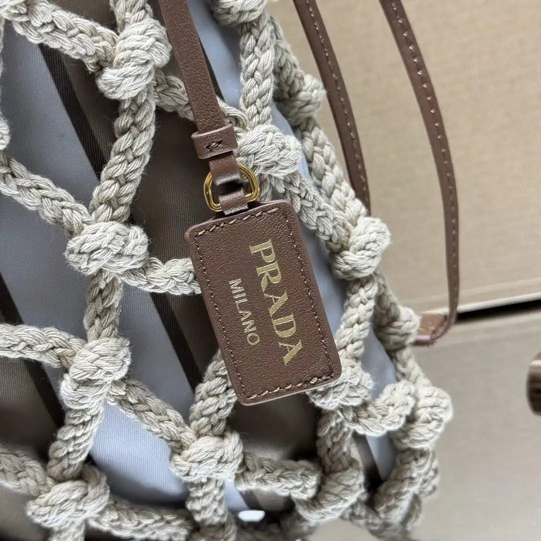 Prada Nou¨¦ medium cotton macram¨¦ bag 1BC111 Gray