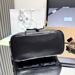 Prada Route medium leather tote bag 1BG660 Black - Default Title - View 4