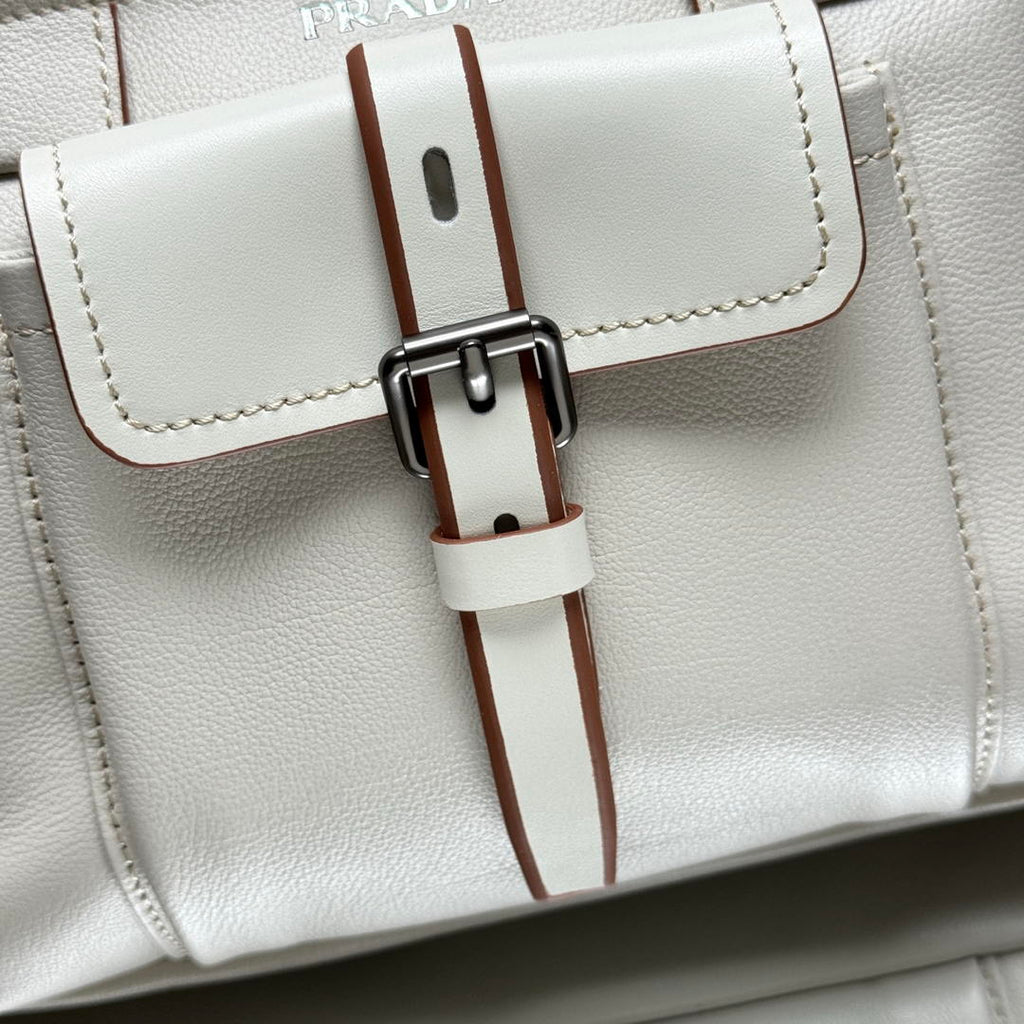 Prada Route medium leather tote bag 1BG660 White