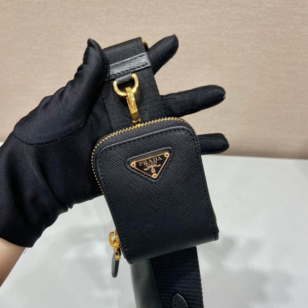 Prada Re-Edition 2005 Saffiano leather Bag 1BH204 in Black