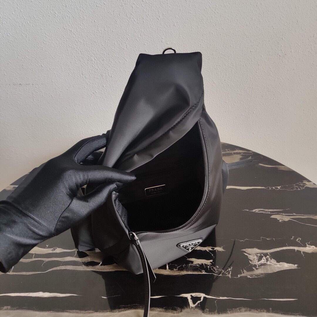 Prada Re-Nylon and leather Backpack 2VZ092 Black
