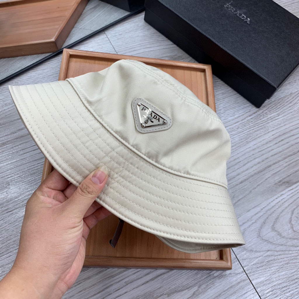 Prada Re-Nylon bucket hat P91002 - Default Title - View 1