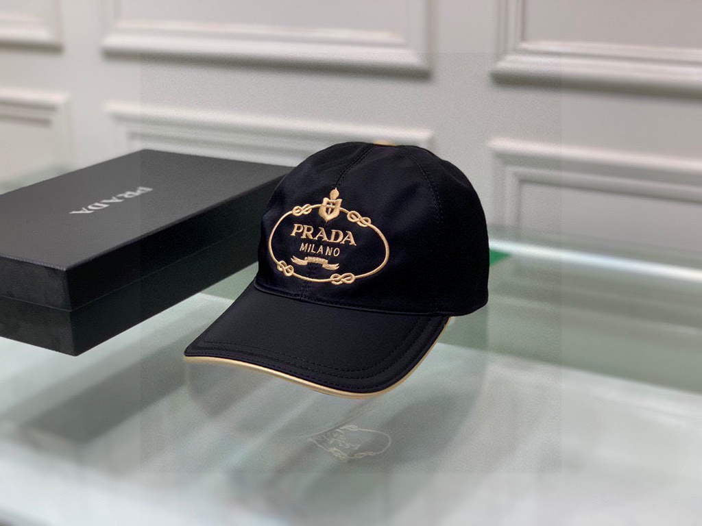 Prada Re-Nylon bucket hat P91224