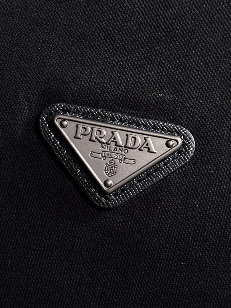 Prada Short-sleeved T-shirt for Men and Women P55390