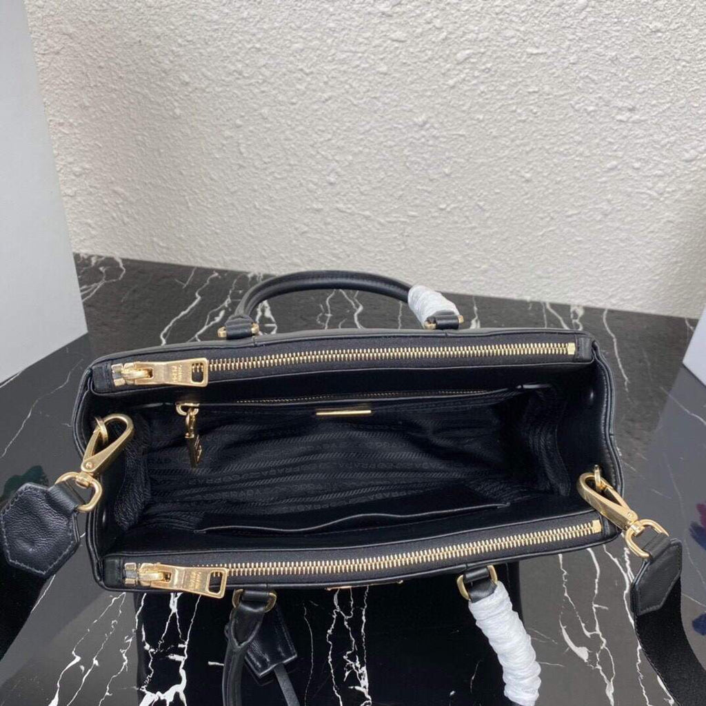 Prada Small Prada Galleria Saffiano Leather bag 1BA863 Black