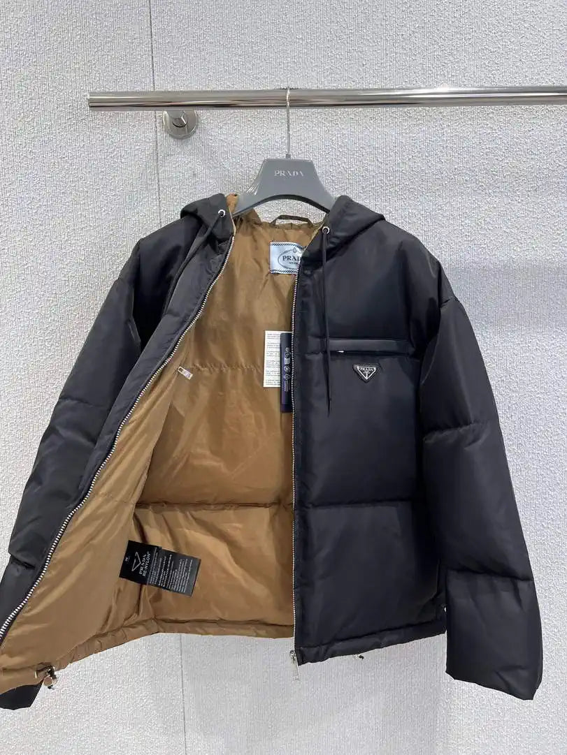 Prada Women Nylon down Jacket P99481