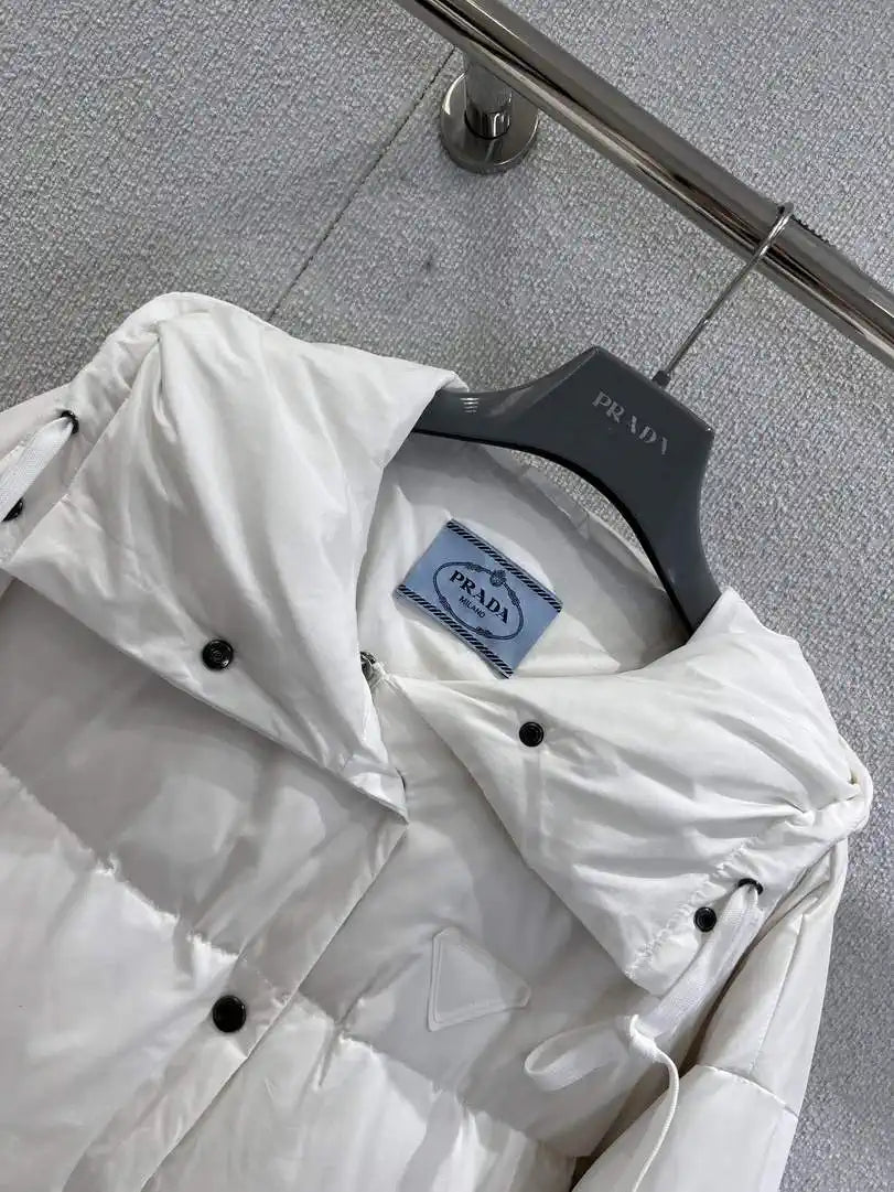 Prada Women White hooded down Jacket P99482