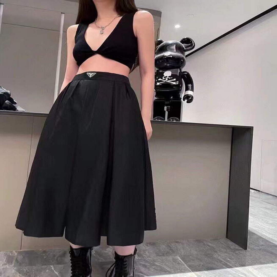 Prada Women's Dress Designer Prada Skirt Clothing 38315