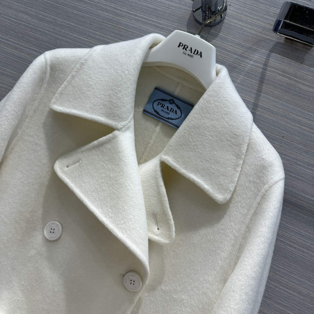 Prada Women's Fashion Clothing Cashmere Coat P99465