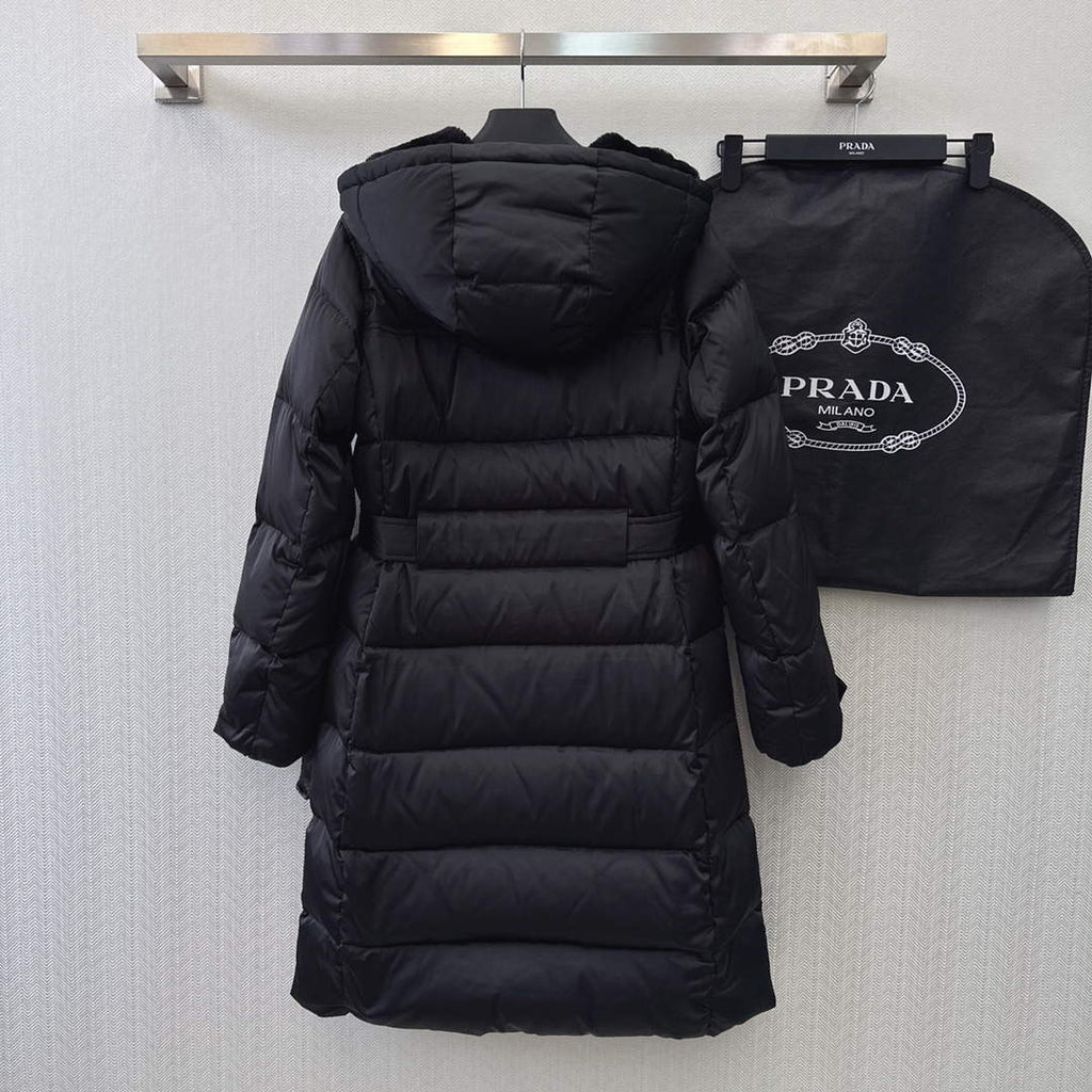 Prada Women's Fashion Clothing Down Coat P74181