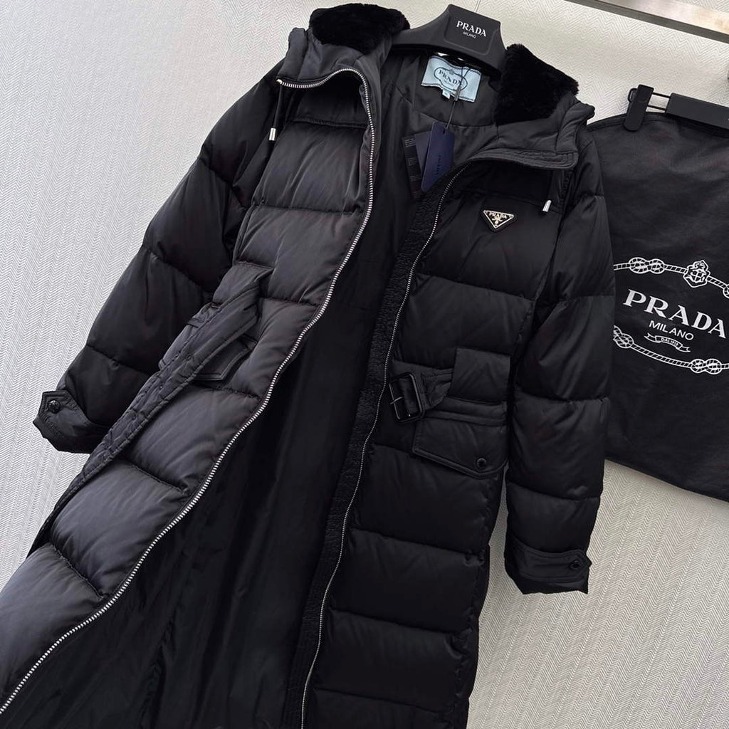 Prada Women's Fashion Clothing Down Coat P74181