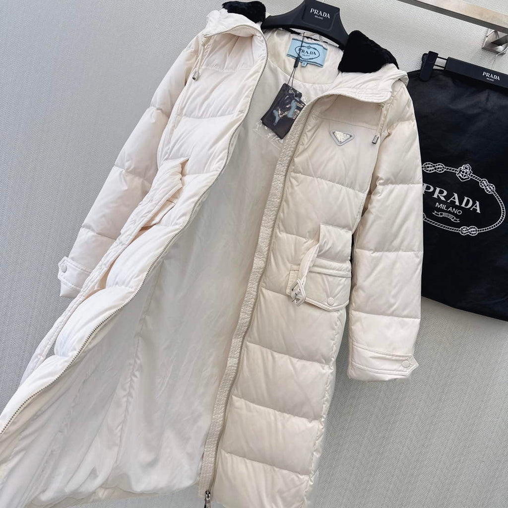 Prada Women's Fashion Clothing Down Coat P74182