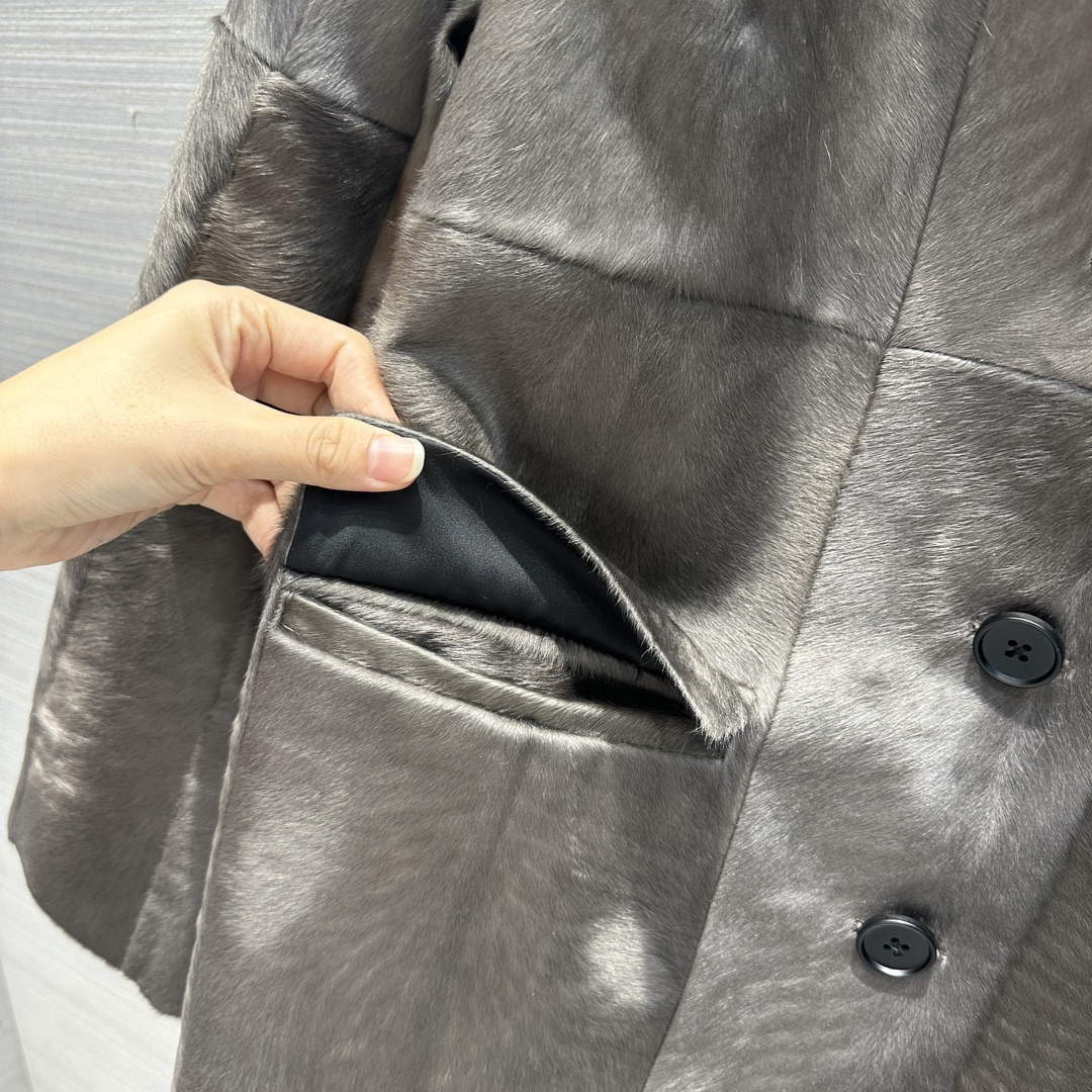 Prada Women's Fashion Clothing Sheepskin Suit Coat P99467