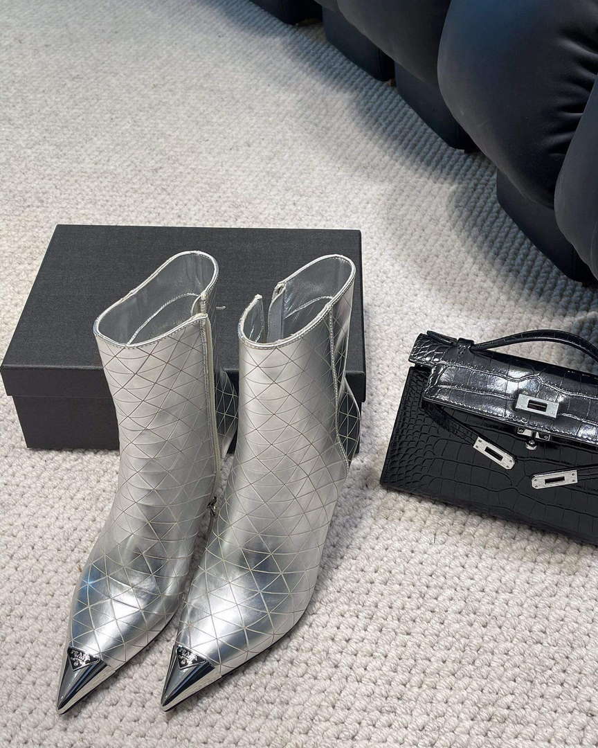 Prada Women's Shoes Boots 75 mm Heel P67338 - 35 - View 1