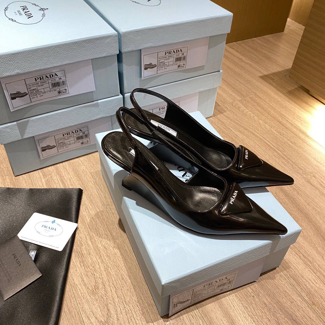 Prada Women's Shoes Prada Designer Pumps Heel 65mm P82300