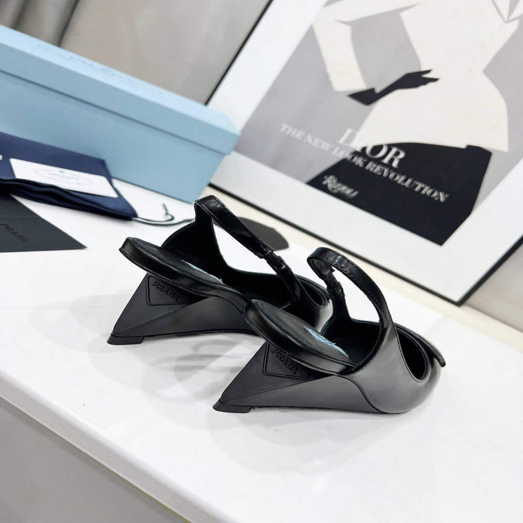 Prada Women's Shoes Prada Designer Pumps Heel 65mm P82304