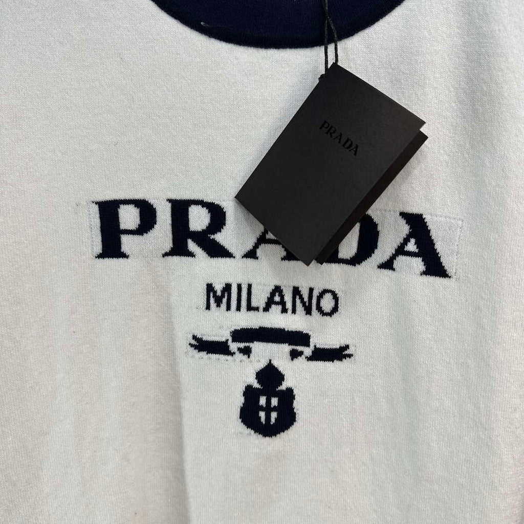 Prada Women's T-shirt Fashion Clothing P89210