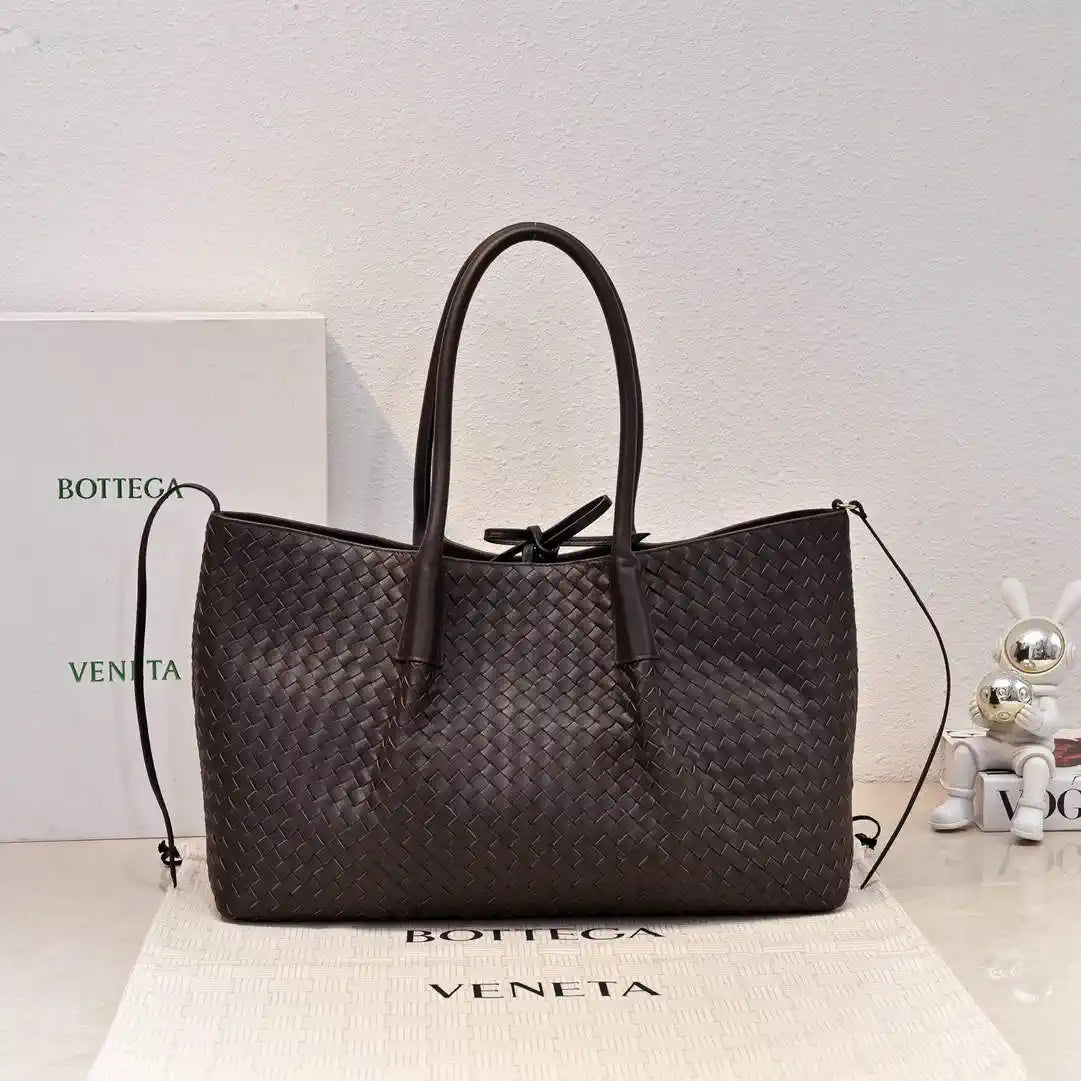 Bottega Veneta BV 817166 Medium Pinacoteca BV92107