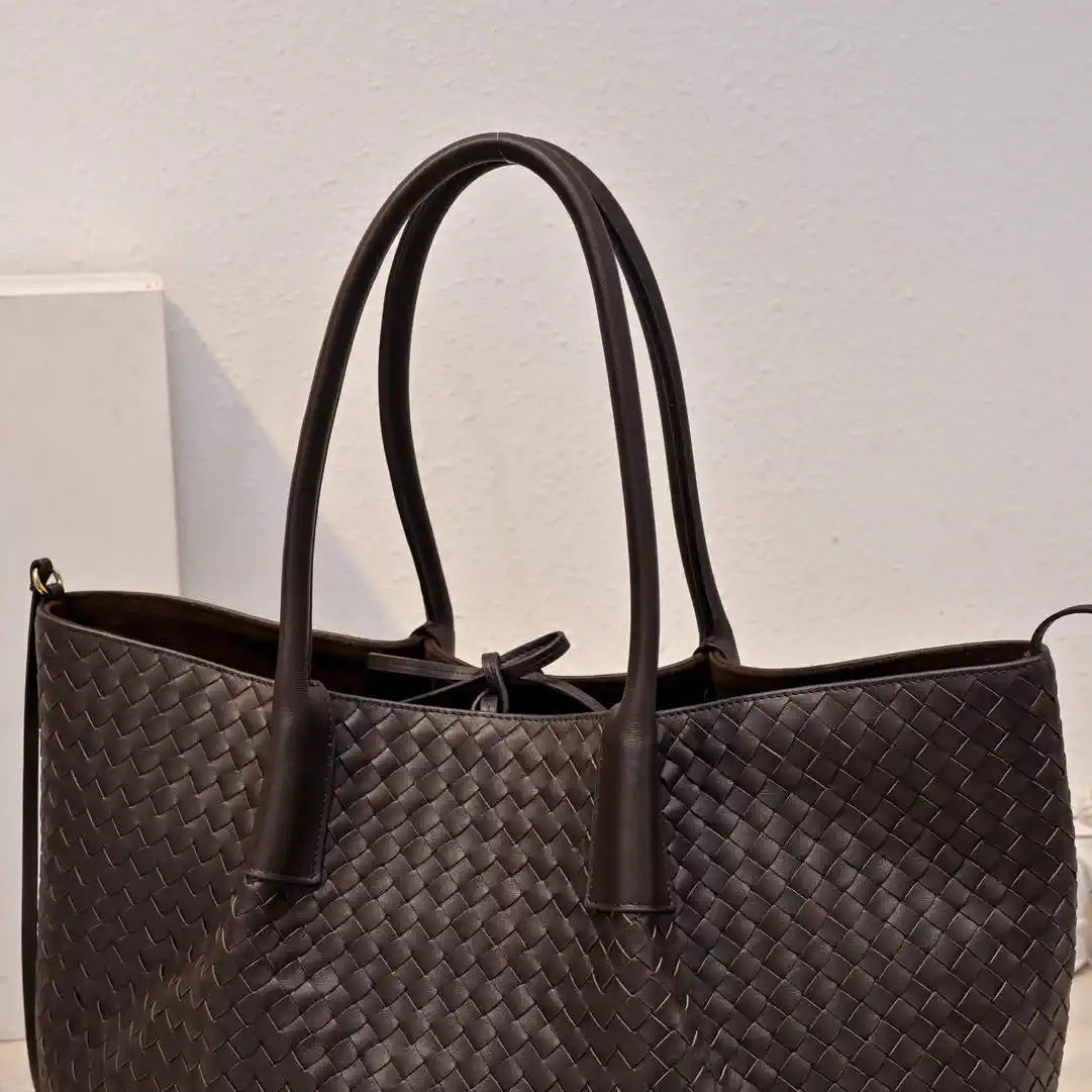 Bottega Veneta BV 817166 Medium Pinacoteca BV92107