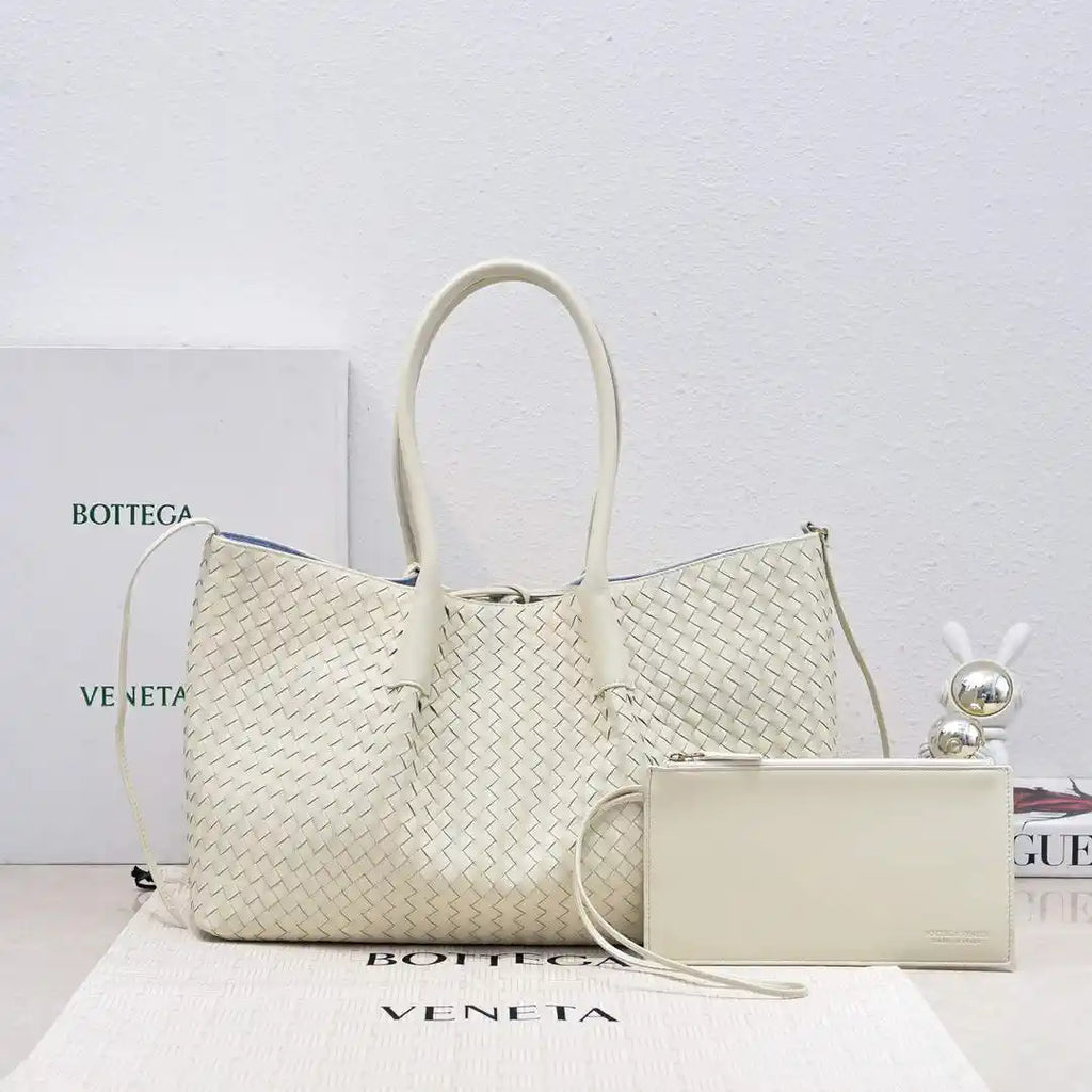 Bottega Veneta BV 817166 Medium Pinacoteca BV92108