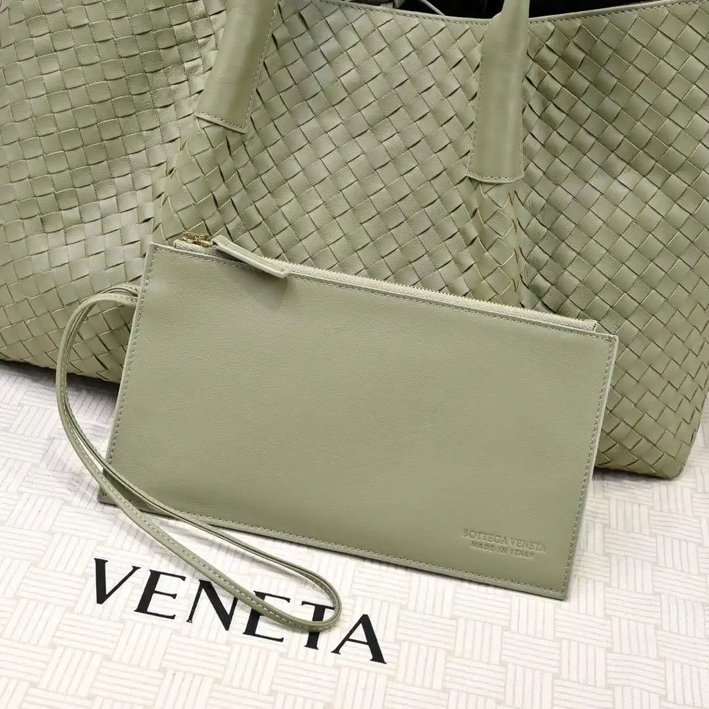 Bottega Veneta BV 817166 Medium Pinacoteca BV92111