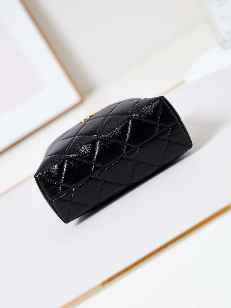 Chanel AS4189 Hobo braided With top handle Shiny Lambskin & Gold-Tone Metal Black