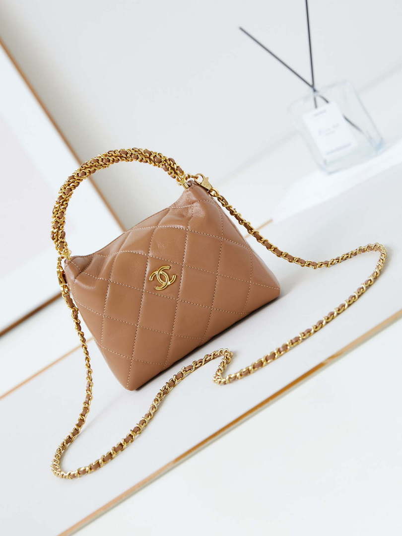 Chanel AS4189 Hobo braided With top handle Shiny Lambskin & Gold-Tone Metal Brown