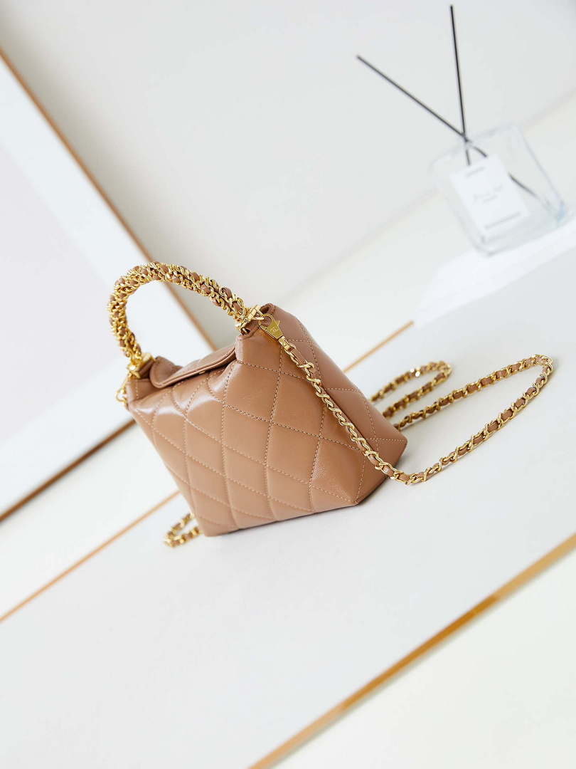 Chanel AS4189 Hobo braided With top handle Shiny Lambskin & Gold-Tone Metal Brown