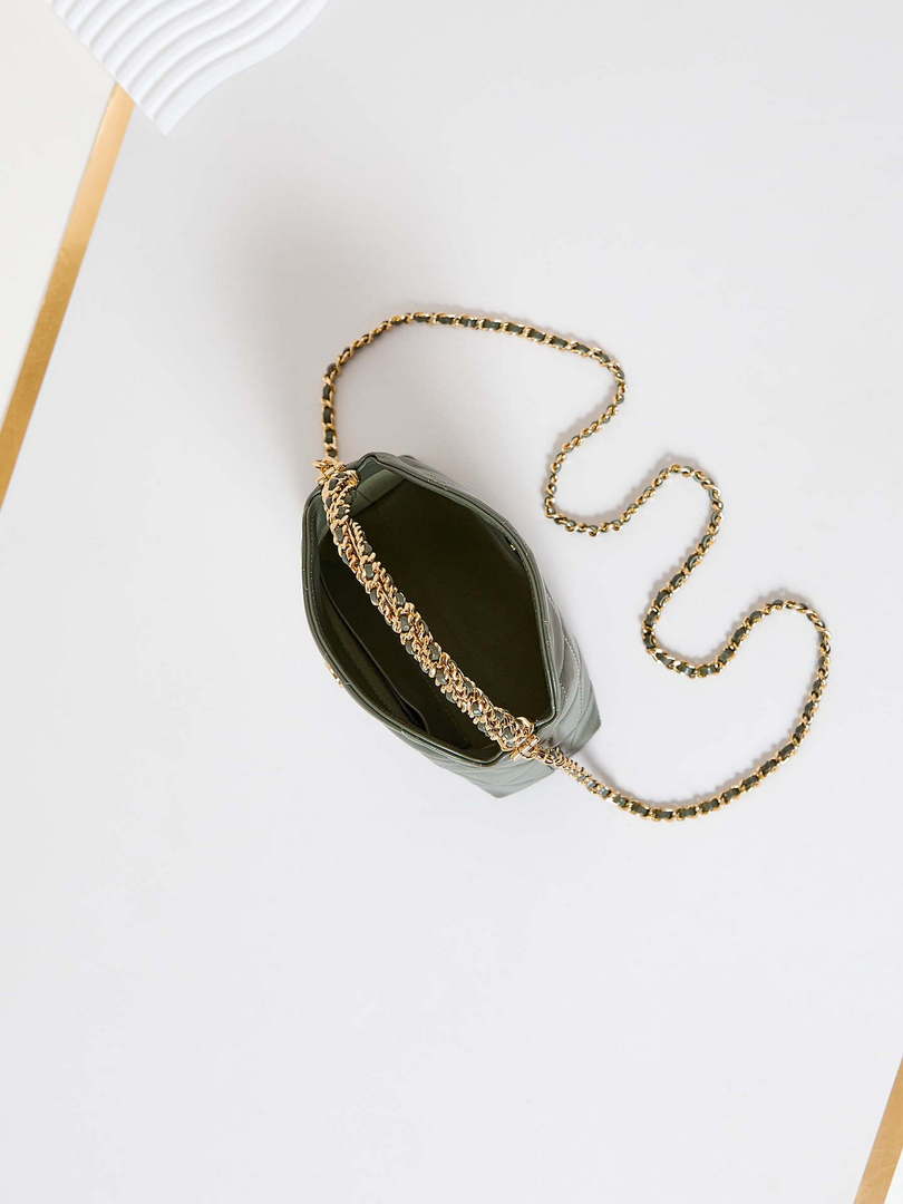 Chanel AS4189 Hobo braided With top handle Shiny Lambskin & Gold-Tone Metal Green