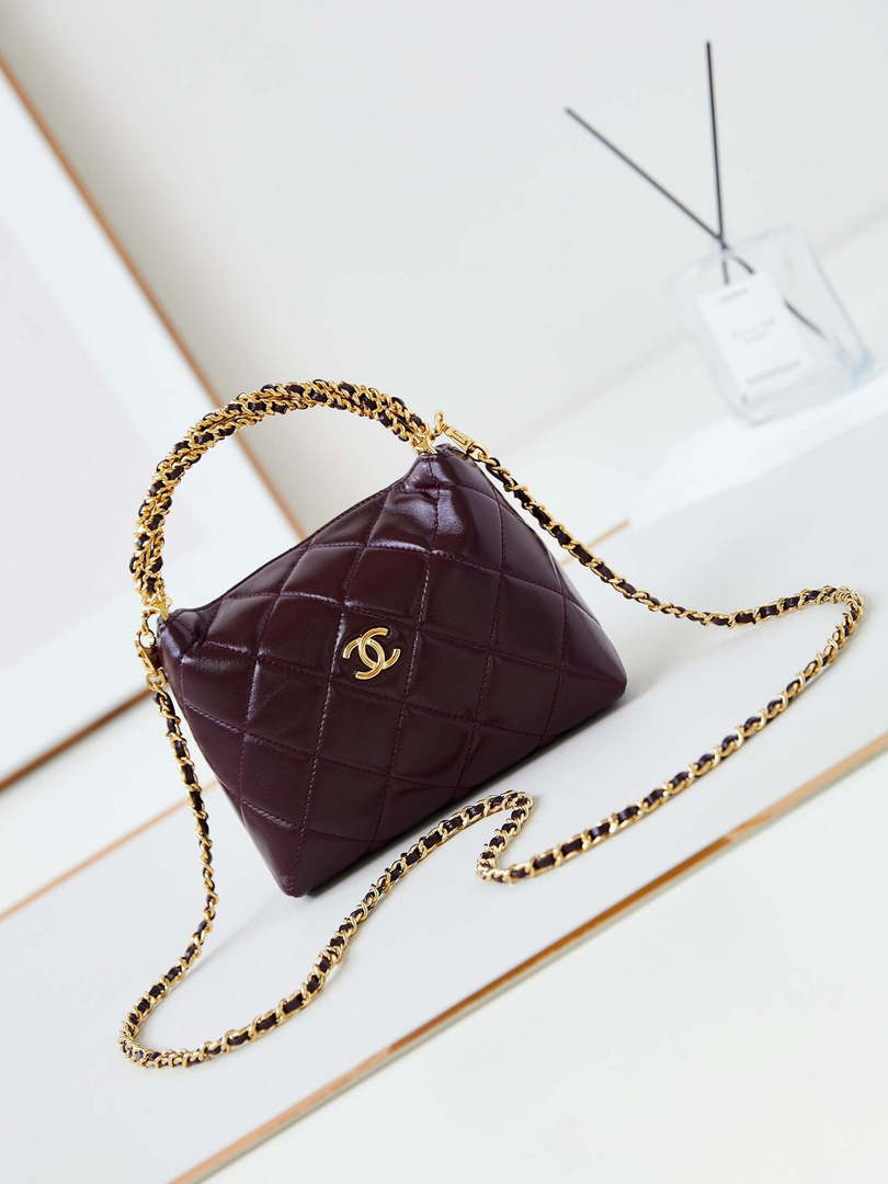 Chanel AS4189 Hobo braided With top handle Shiny Lambskin & Gold-Tone Metal Wine Red - Default Title - View 1