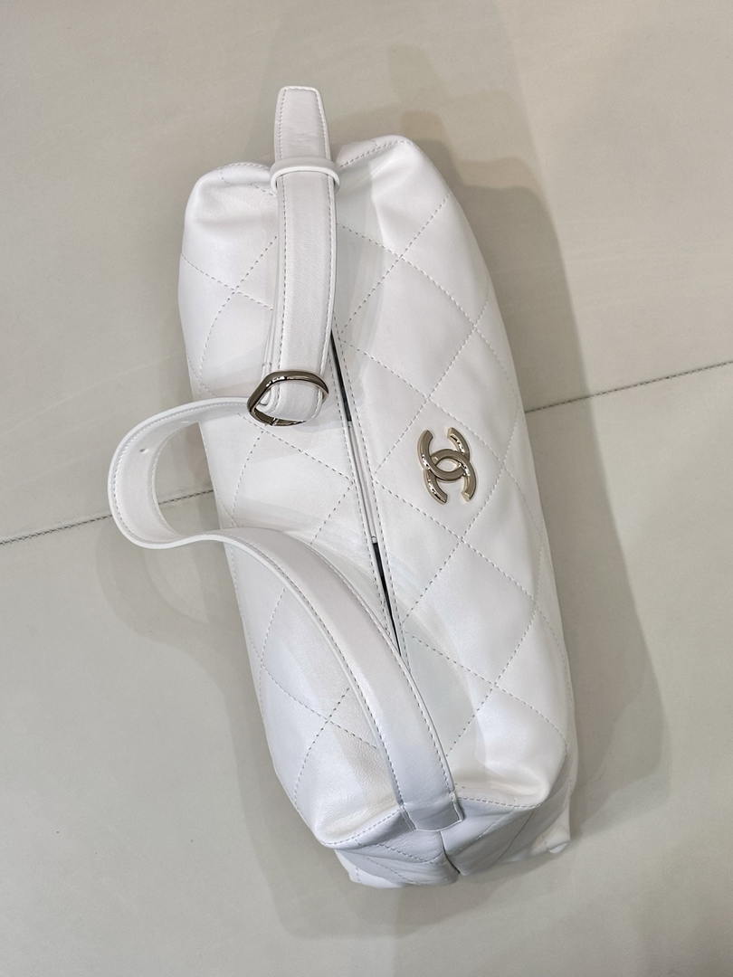 Chanel AS6139 Large Hobo Handbag Shiny Lambskin & Gold-Tone Metal White