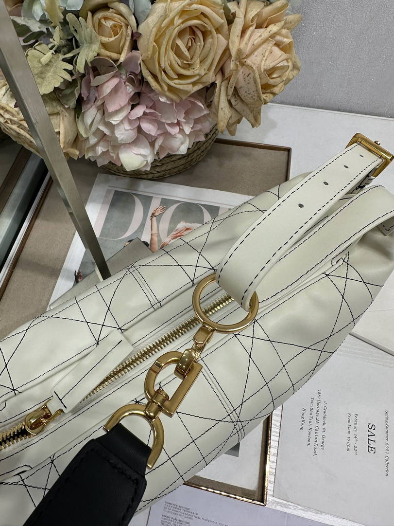 Dior M2416 Small D-Journey Bag in Two-Tone Calfskin White Flat Macrocannage with Contrasting Black Topstitching
