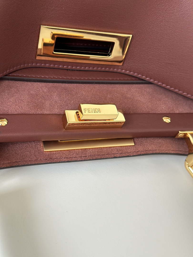 Fendi 8BN353AOVHF19P8 Peekaboo Soft Medium Wine Red leather bag 80172