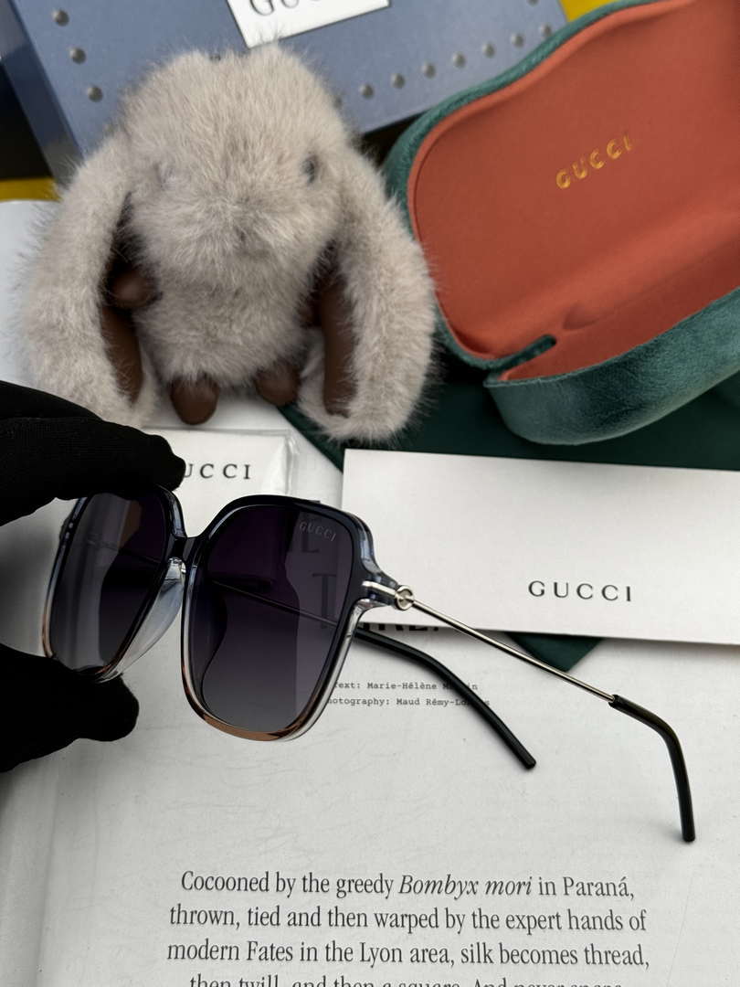 Gucci G9747 Sunglasses Luxury Fashion Show Sunglasses G991461