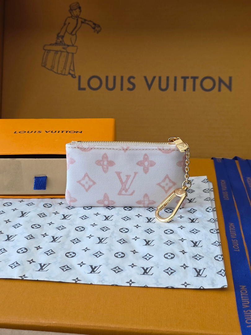 Louis Vuitton New Key Pouch LV M27673 White