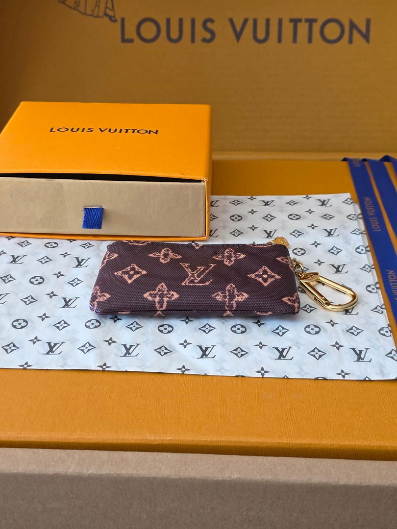 Louis Vuitton New Key Pouch LV M27671 Brown